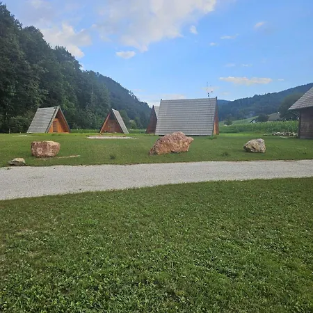 Glamping * Gorenja Vas (Gorenja Vas-Poljane)