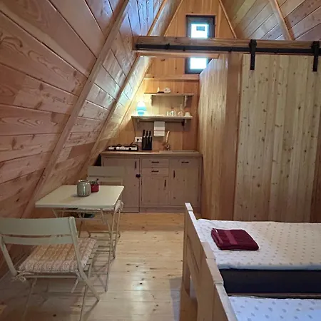 Alpehytte Glamping Gorenja Vas (Gorenja Vas-Poljane)
